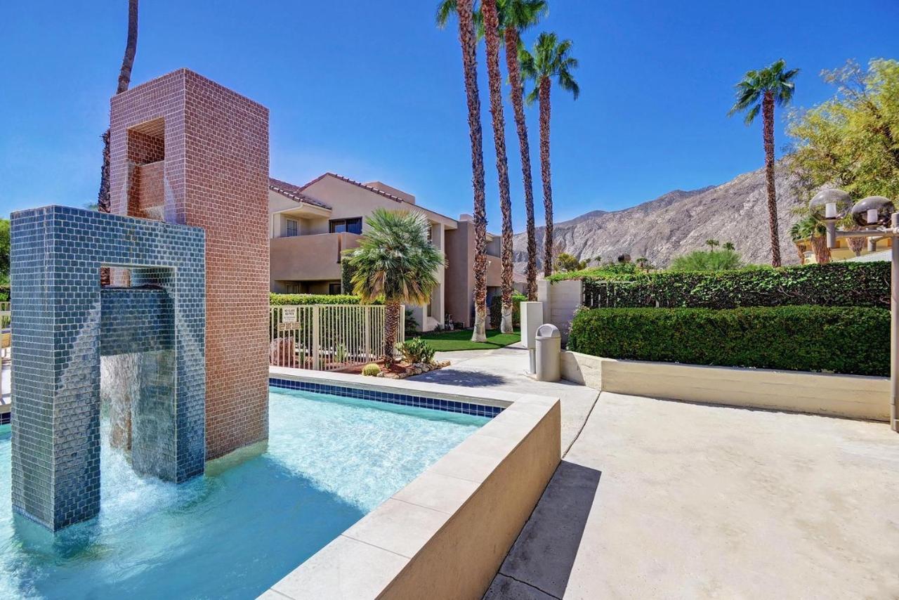 Modern Plaza Villas Oasis Palm Springs Exterior foto